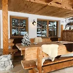 Chalet Wildrose Wagrain