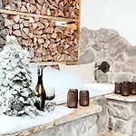 Wildrose Chalet *