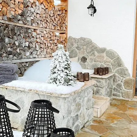 Wildrose Chalet
